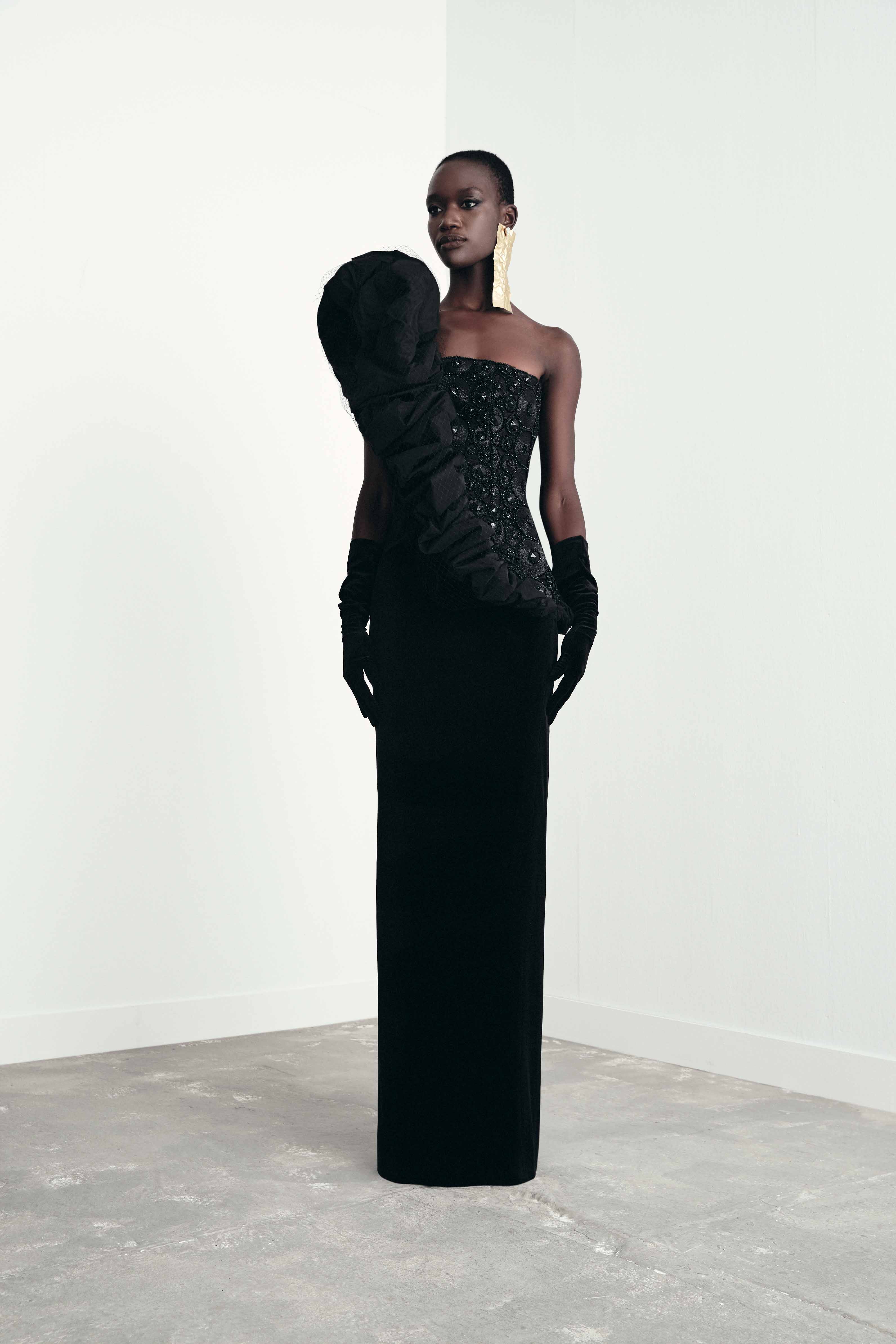 open lace back dress Adrianna Papell Women's Beaded One-Shoulder Gown - Black main image 0